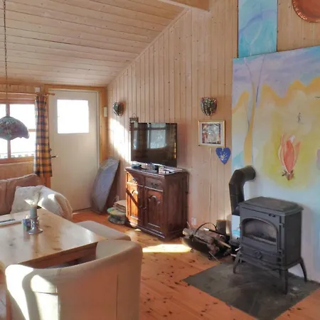 Semesterbostad 5 Bedroom Amazing In *