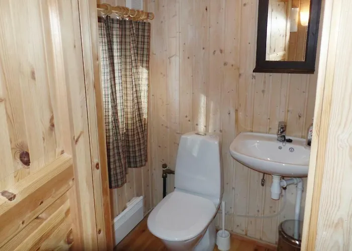 5 Bedroom Gorgeous In